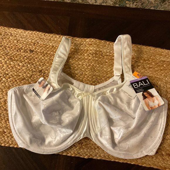 Bali Intimates & Sleepwear Bali Minimizer Underwire 42dd Bra Poshmark